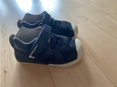Chaussures/bottines avec velcro marque Biomecanics  taille 22, View more