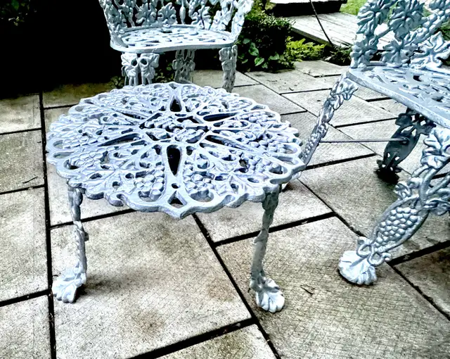 4 Piece Set of Silver Vintage Cast Iron Chairs, Bench, & Table in Patio & Garden Furniture in Norfolk County - Image 11
