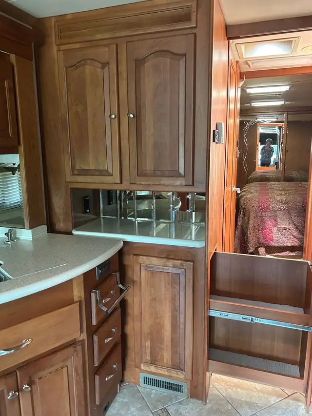 40 ft. Allegro Bus by Tiffin | RVs & Motorhomes | Delta/Surrey/Langley ...