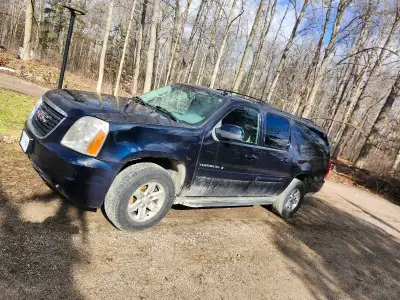 Everything works. Runs drives and on the road still. 4x4, rear tv, not sure what it needs for safety...