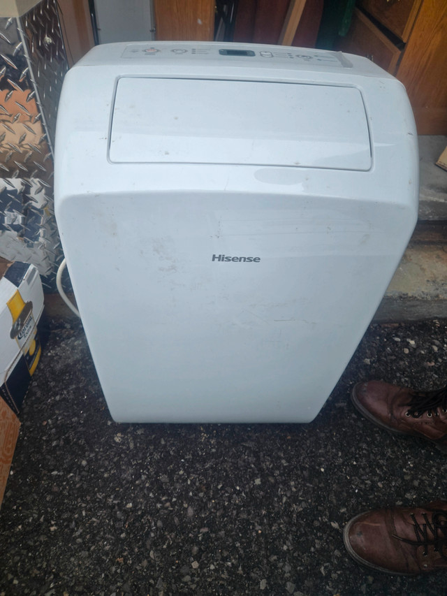 Hisense Portable Air Conditioner in Heaters, Humidifiers & Dehumidifiers in Ottawa