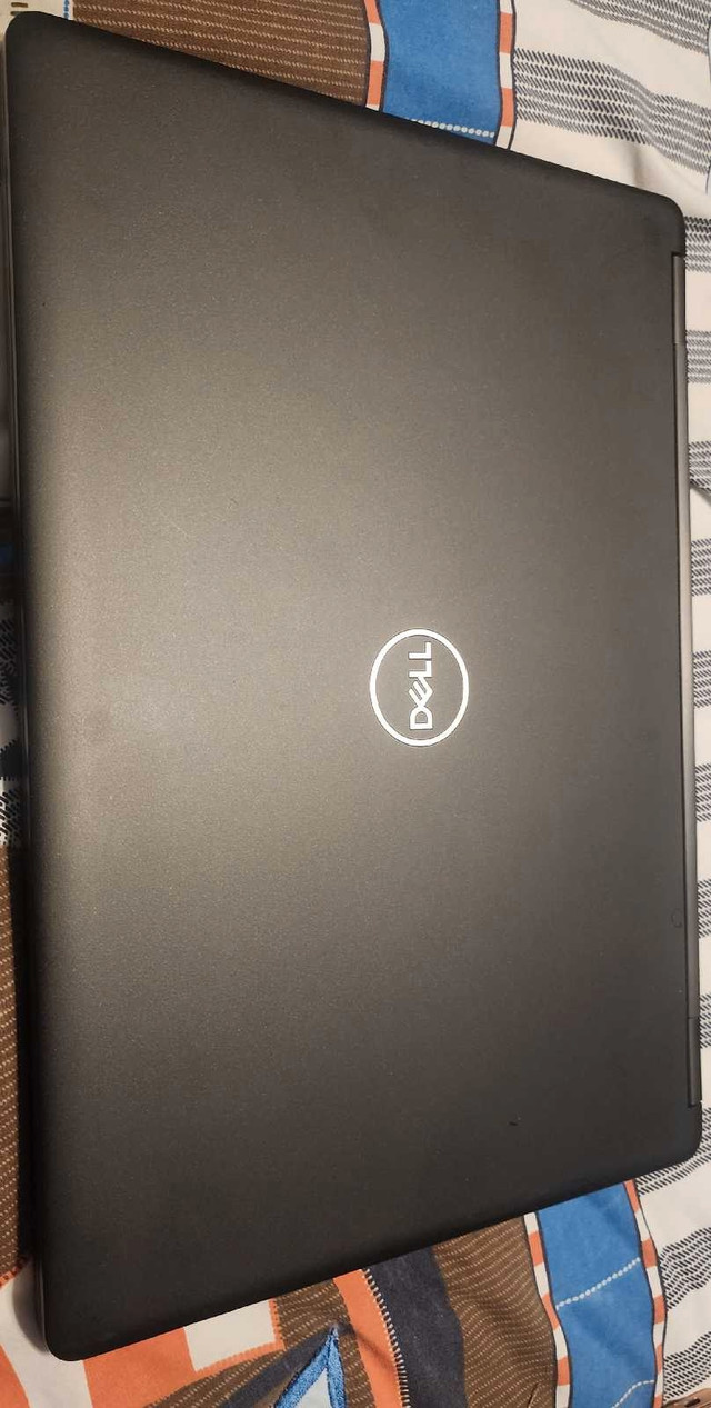 Dell laptop  in Laptop Accessories in Oakville / Halton Region