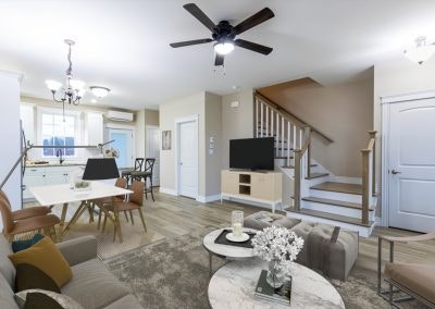 BEAUTIFUL 2-BEDROOM STRATFORD TOWNHOUSE  MAINTENANCE-FREE LIVING 3