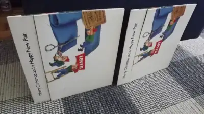 2VINTGE LEVIS SPECIAL LIMITED EDITION XMAS HOLIDAY GIFT BOX:1989, View more