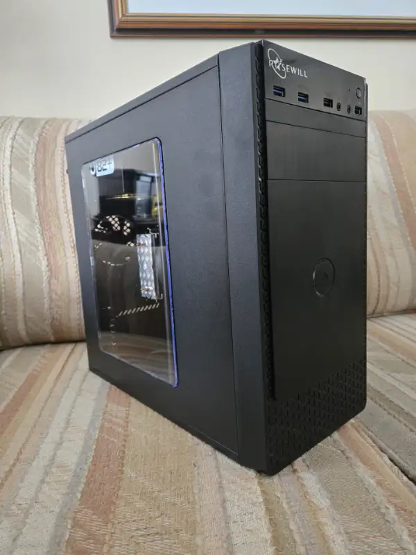 Athlon 3000G Complete Mini-Tower PC System in Desktop Computers in City of Toronto - Image 2