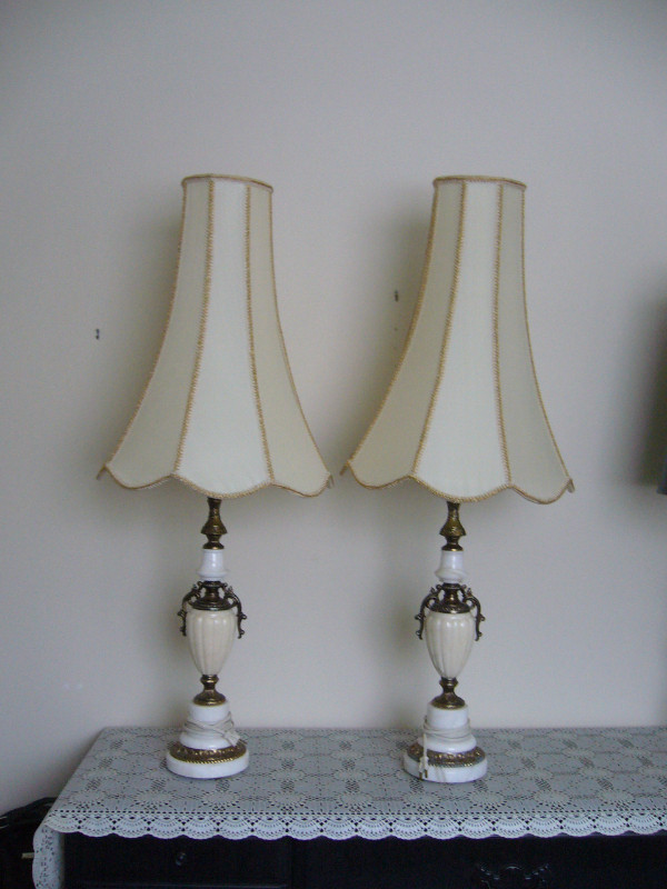 Lampes avec base en véritable marbre dans Décoration intérieure et accessoires  à Saint-Hyacinthe