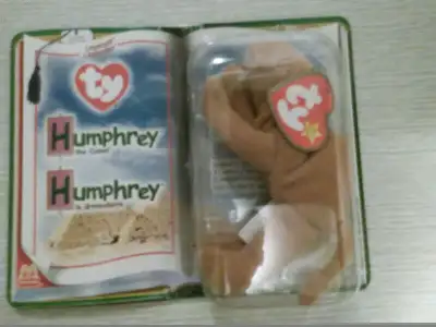 Vtg. Humphrey the Camel-(beanie babies)-2000-Sealed, View more