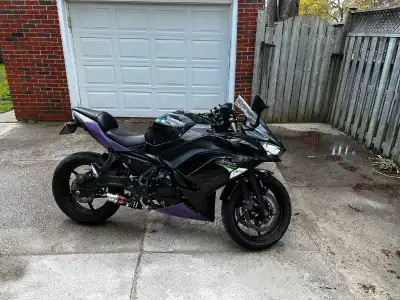 2020 Kawasaki Ninja 650 ABS for sale. Bike is in great condition, had the safety done as well as an...