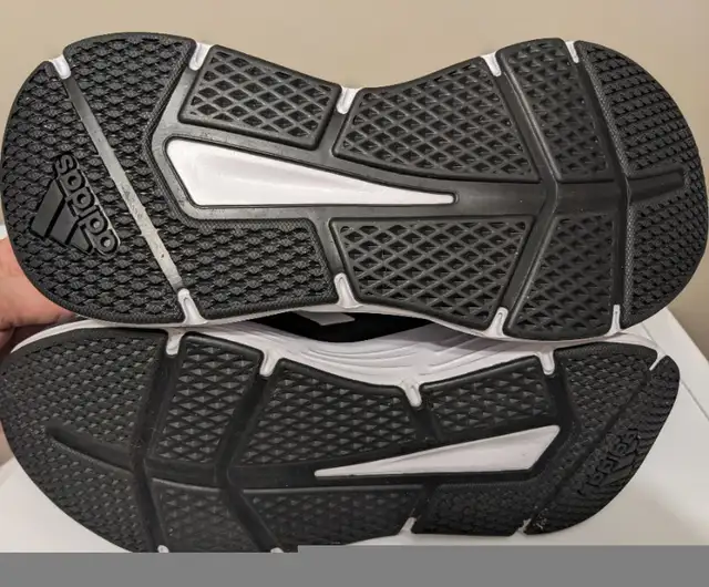 Brand New Women's Adidas Galaxy 6 Running Shoes - Size 7 in Women's - Shoes in Norfolk County - Image 8