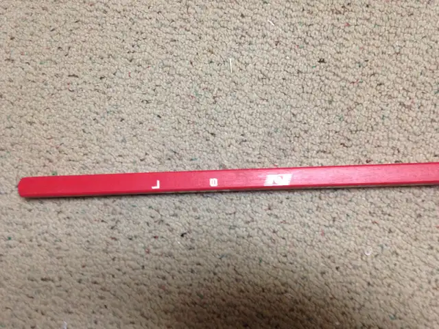 Vintage Model 7001 MOSCOW LEADER CLASSIC RUSSIAN RED Hockey Stic in Hockey in Winnipeg - Image 11