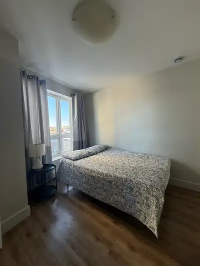 ✨ One bedroom for rent – Great Location, Shared 2 bed/2bath Apartment with sea views 39 Seapoint roa...