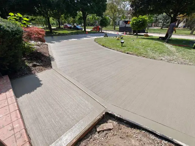 A+Builder's CONCRETE 567889602964377604
