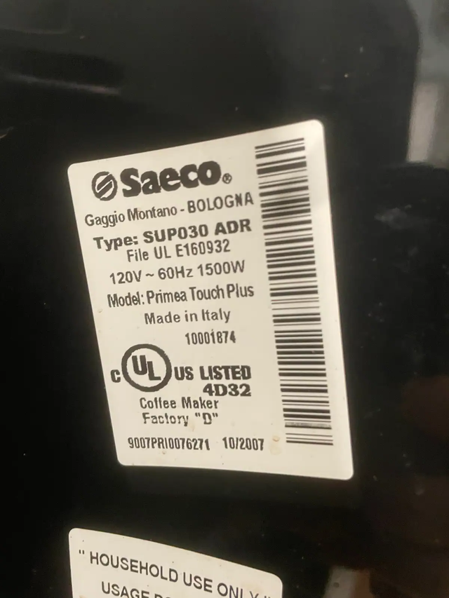 Saeco Primea SuperAutomatic Coffee Cappuccino Machine Immaculate in Coffee Makers in Hamilton - Image 7