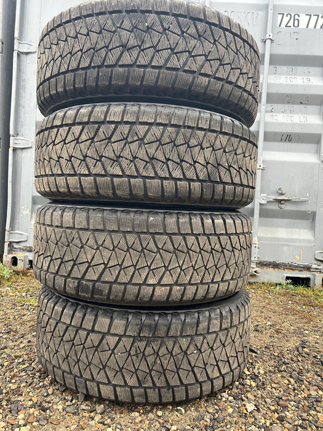 20”Cali Wheels & Blizzaks As New in Tires & Rims in Vernon - Image 4