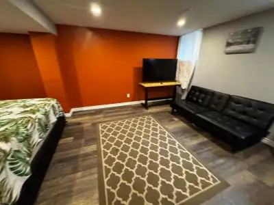 The property is conveniently located with easy access to public transportation and major roads, maki...