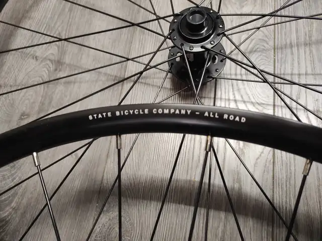 State Bicycle Company All Road 650b 27.5 wheelset in Frames & Parts in City of Toronto - Image 6
