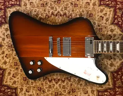 2015 Gibson Firebird V. Vintage Burst Finish. Original Gold Gibson Case. Shipping Available