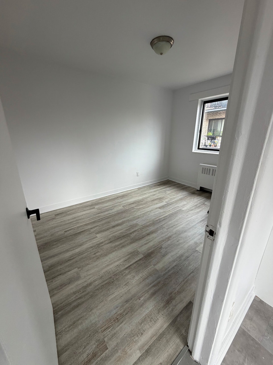 4.5 rénovés à louer à Cartierville 3