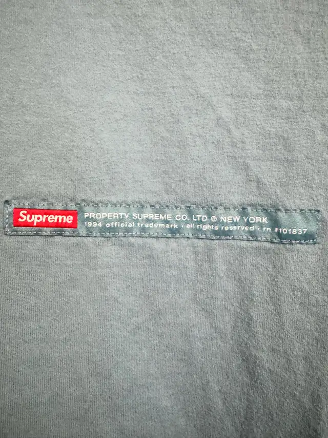 Supreme Property Label Short Sleeve Top ‘Light Slate’ (XL mens) in Men's in City of Toronto - Image 9