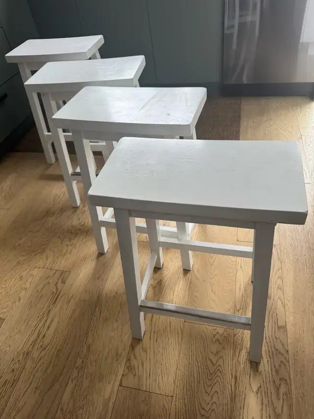 Wooden kitchen stools for sale  in Dining Tables & Sets in Mississauga / Peel Region - Image 4