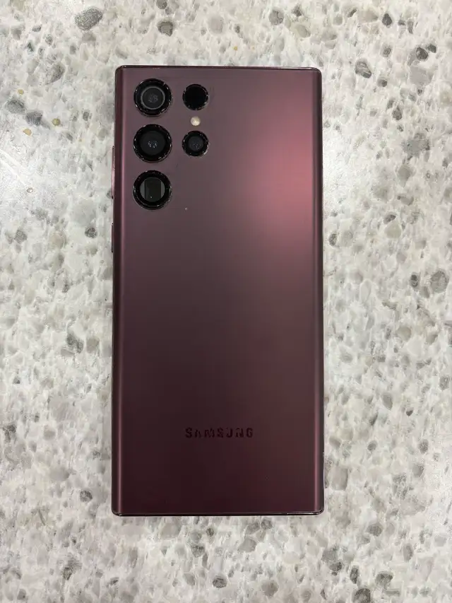 Samsung S22 Ultra 128gb in Cell Phones in Kitchener / Waterloo - Image 2