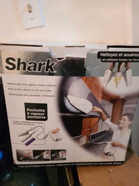 Machine à vapeur shark portative 