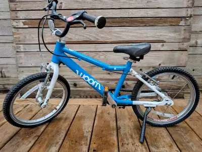 An innovative and ultralight 16" children's bike designed for all-round use by children aged 3 years...