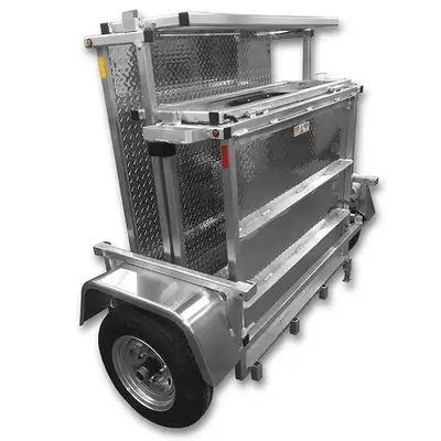 Folding aluminum utility trailer, 4'x8' with a curb weight of 145 kg; as-new condition; no damage; o...