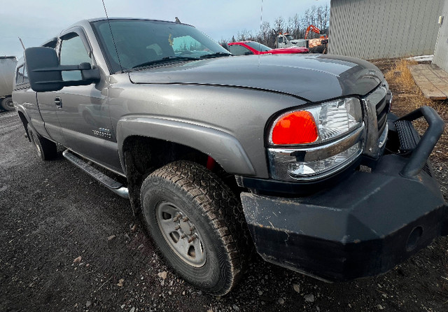 2007 Gmc 3500 LBZ diesel Ext.Cab long box in Cars & Trucks in Prince George - Image 2