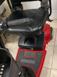 Pride Go Go scooter RED color 3wheels for $550
