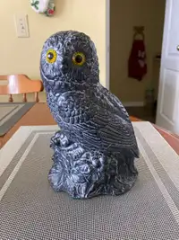 Wolf Sculpture OWL