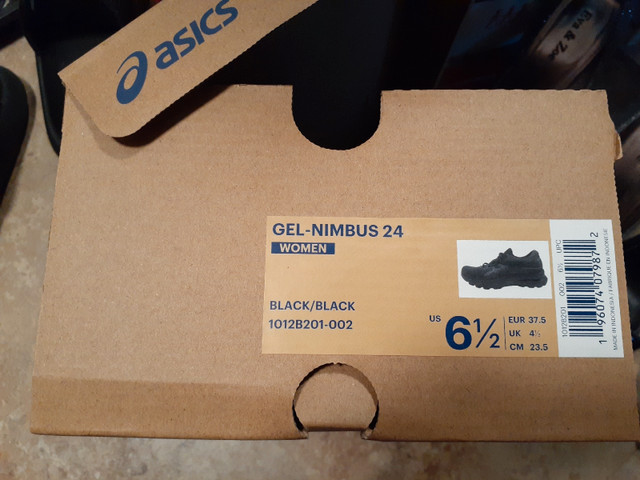 ASICS Gel-Nimbus 24 Solid Black size 6.5 in Women's - Shoes in Cambridge - Image 3