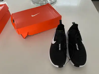 Nike Womens Free Tr 8 Training Shoes- 6.5- New, View more