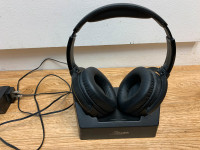 Rocketfish wireless headphones for any unit