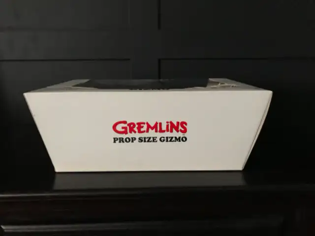 Medicom w/Box Gremlins Gizmo Mogwai 1/1 Scale Prop c/w box in Arts & Collectibles in Mississauga / Peel Region - Image 5