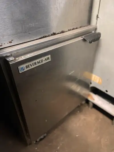 NEW AND USED RESTAURANT EQUIPMENT FOR SALE! WE HAVE EVERYTHING! STOVES, FRIDGE, MINI FRIDGE, DEEPFRY...