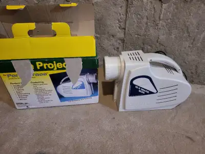 A used tracer/enlarger projector for sale.
