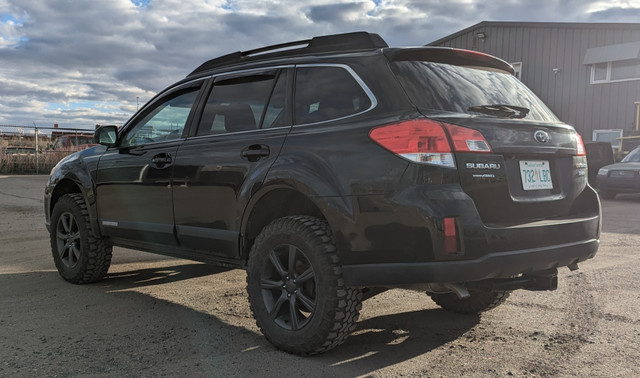 2012 Subaru Outback 3.6R Limited in Cars & Trucks in Regina - Image 3