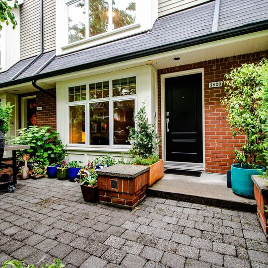 Beautiful 4 story townhouse for rent Long Term Rentals Vancouver Kijiji