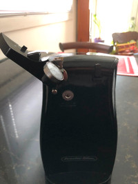 Proctor Silex Electric Can Opener with Knife Sharpener