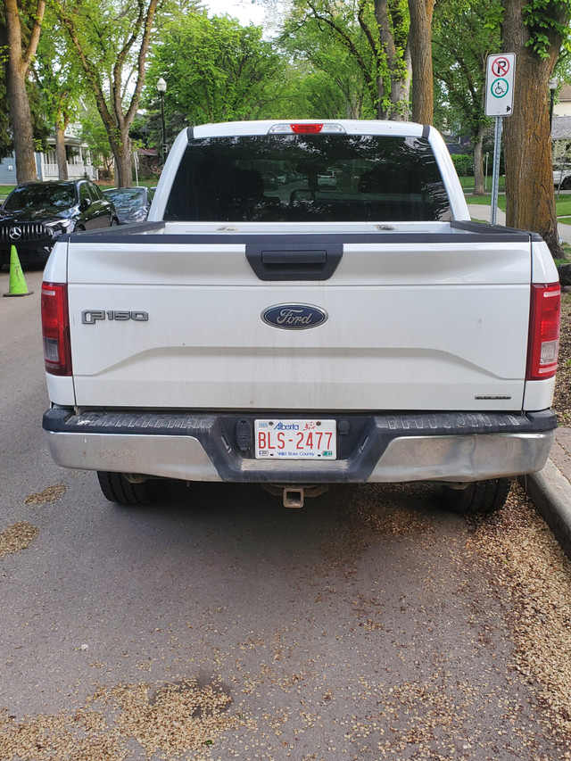 2015 Ford Super Crew Cab F 150 XLT 5.0 Coyote Engine. in Cars & Trucks in Edmonton - Image 2