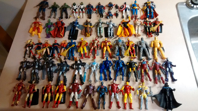 Marvel Universe Legends 186 different 3.75 Action Figures Lot in Toys & Games in Strathcona County - Image 3