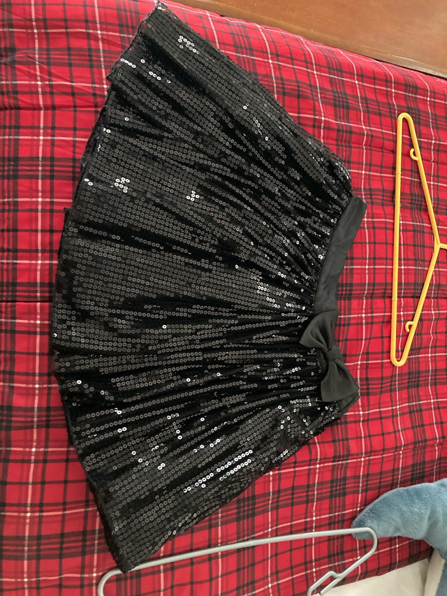 Black party skirt in Women's - Dresses & Skirts in Oshawa / Durham Region