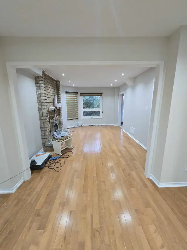 5 Bed 3 Full Bath House – Kennedy & Steeles