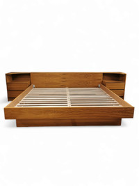 King size teak bed 