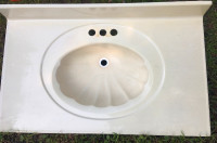 Bathroom seashell sink with counter