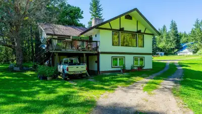 For more information & Photos go to PROPERTYGUYS and enter ID #93618 Escape the hustle and bustle of...