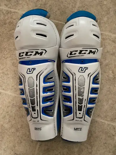 Jambières CCM grandeur 33 cm / 13 pouces