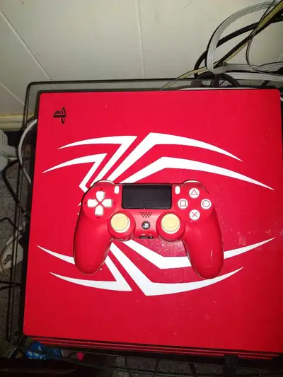 PS4 pro Spiderman edition 1 controller 1 game, View more