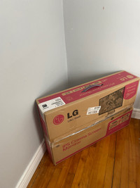 LG 27 inch led monitor full HD with speaker